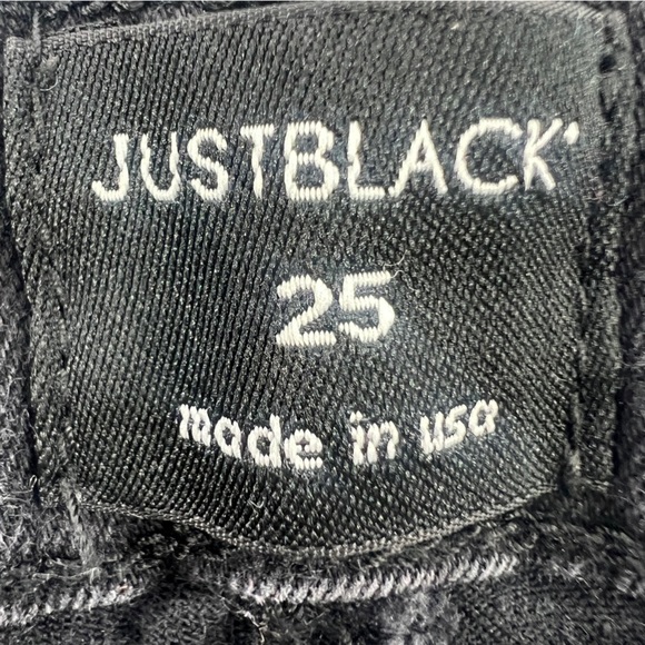 Just Black Women’s Black Rough Hem Skinny Jeans Size 25 - Picture 2 of 5